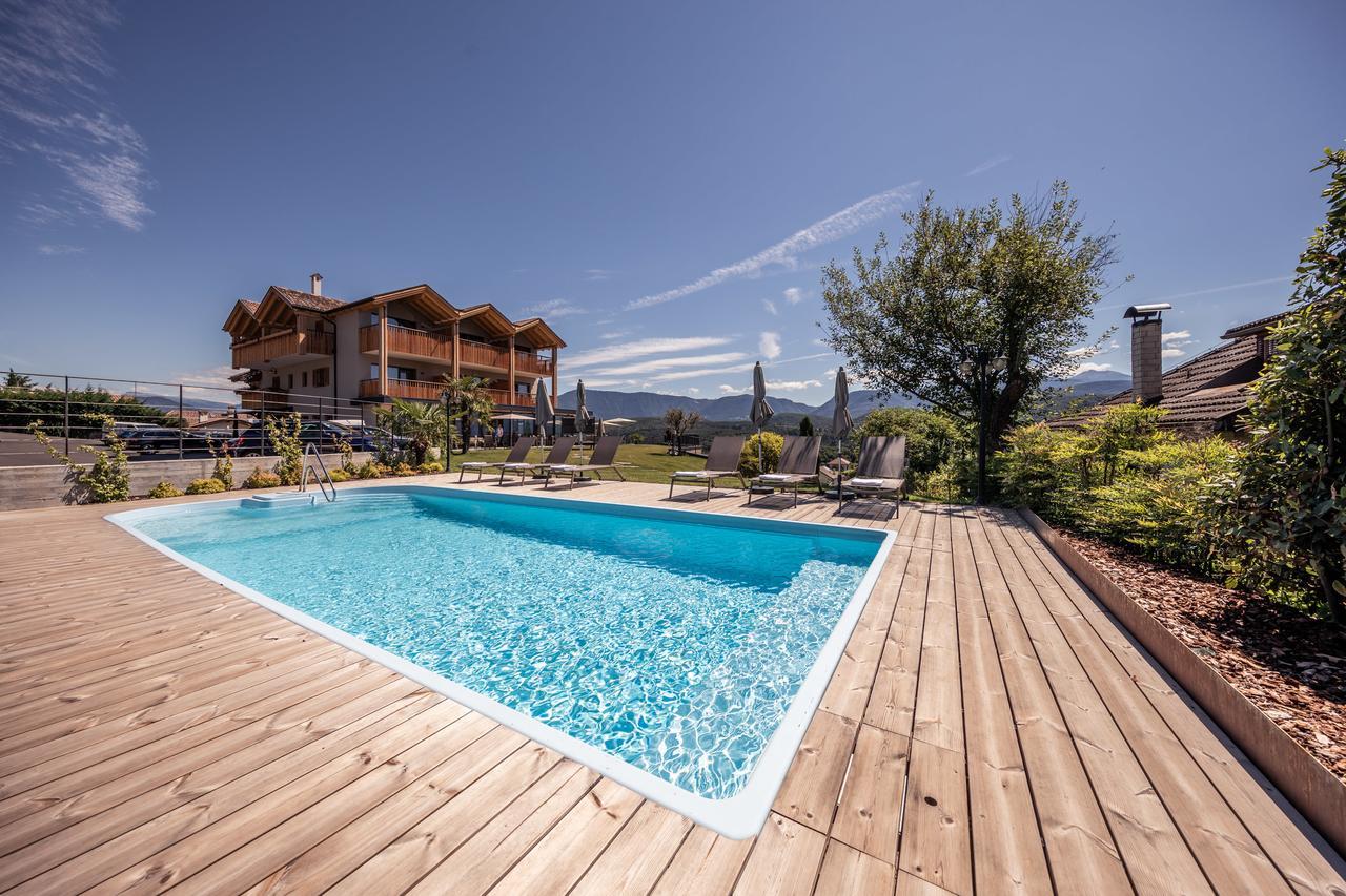 Hotel Torgglhof Caldaro Exterior photo